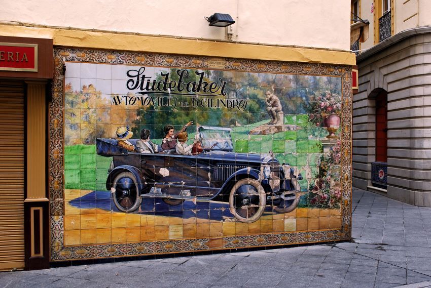 5 consejos para conocer la calle Tetuán de Sevilla